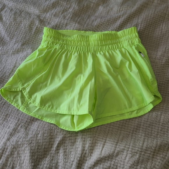 Lululemon tracker Low Rise Short